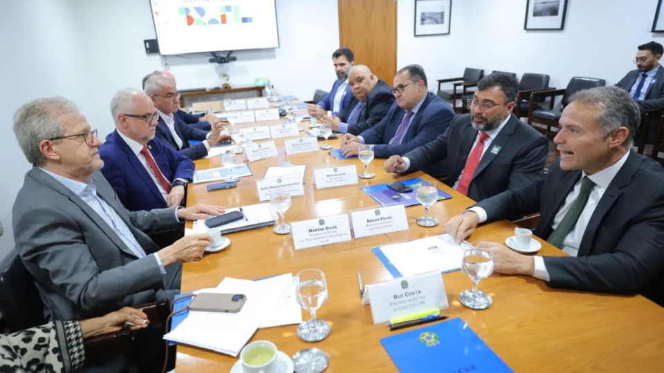 Wilson Lima reforça compromisso para garantir proteção ambiental com a pavimentação da BR-319