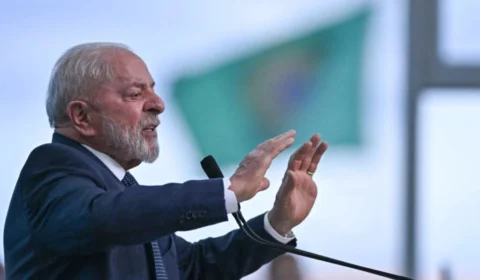 Avaliação do trabalho de Lula cai de 43% para 27% em 2 anos