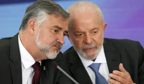 O que o PT dizia sobre a alta do dólar durante o governo Bolsonaro