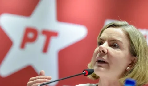 Gleisi critica O Globo por culpar Lula pela alta do dólar