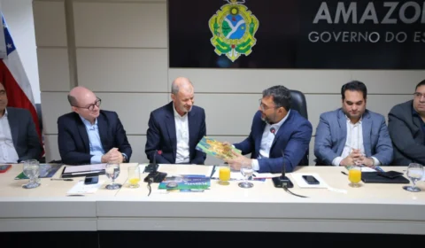 Wilson Lima reúne-se com representantes do Banco Mundial e apresenta novas matrizes econômicas