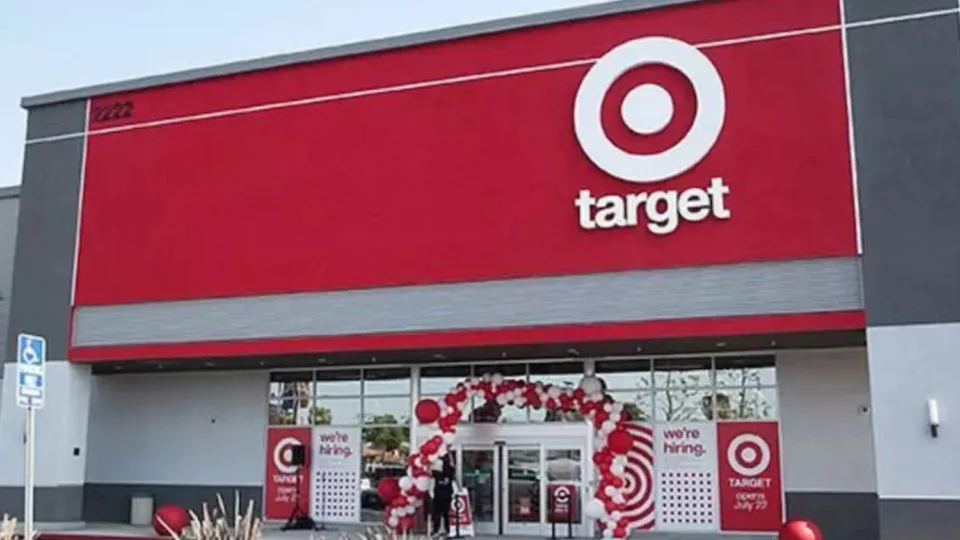 Gigante do varejo Target abandona política ‘woke’