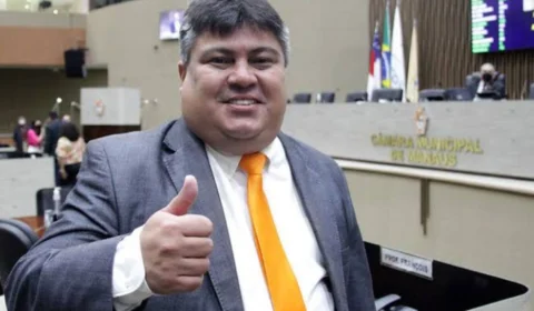 David Reis reassume presidência da Câmara de Manaus após gestão marcada por controvérsias