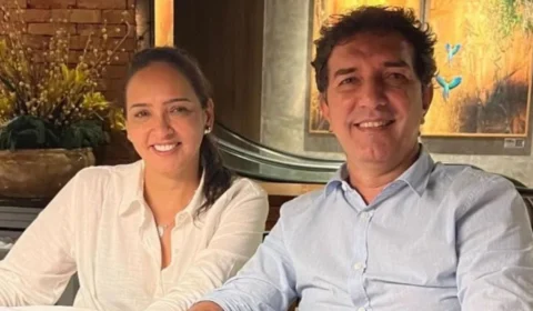 Prefeito de Itacoatiara nomeia esposa para cargo de secretária municipal de governo