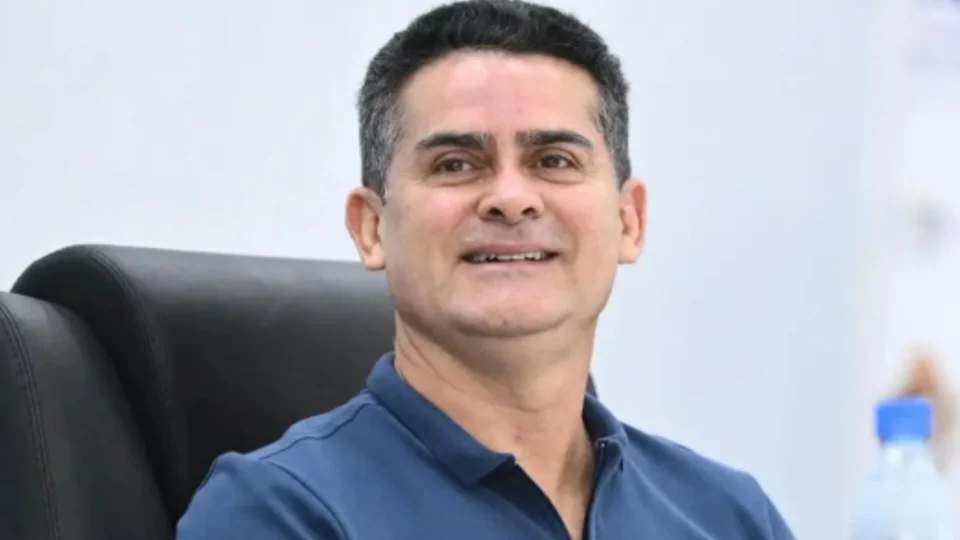 David Almeida anuncia novo pedido de empréstimo milionário para Manaus