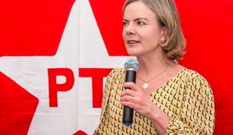 Gleisi e deputado petista são corrigidos após acusarem Campos Neto de decidir alta dos juros