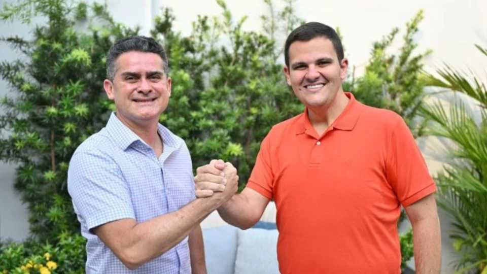 Renato Junior assume Prefeitura de Manaus durante viagem de David Almeida
