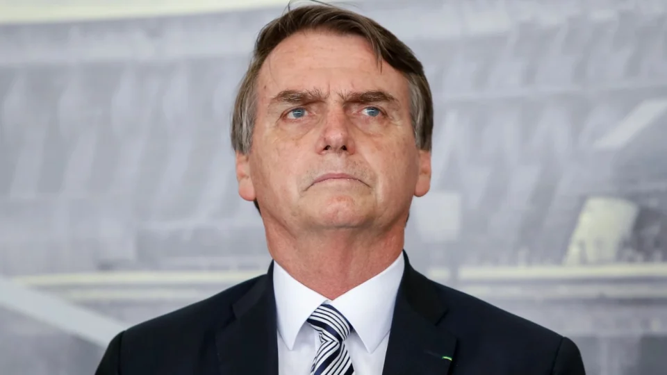 Bolsonaro começa o ano com alerta sobre PT e Venezuela