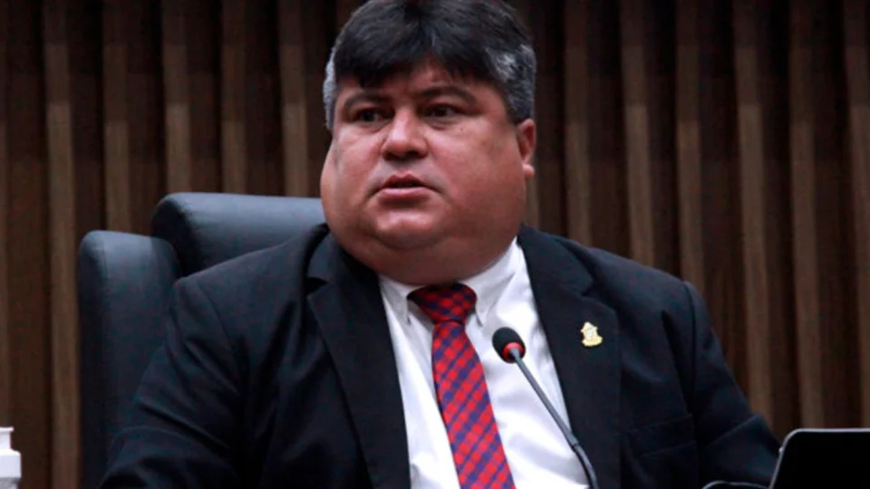 David Reis volta a discutir construção de ‘puxadinho’ na Câmara Municipal de Manaus