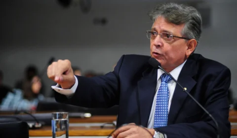 Pauderney Avelino quer vaga definitiva na Câmara dos Deputados em 2026