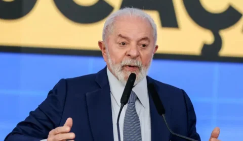 Lula veta pensão para crianças com microcefalia e revolta famílias