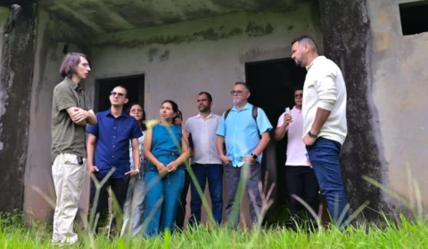 Amom vai acionar Comissão da Câmara para concluir obras abandonadas pela gestão passada em Beruri