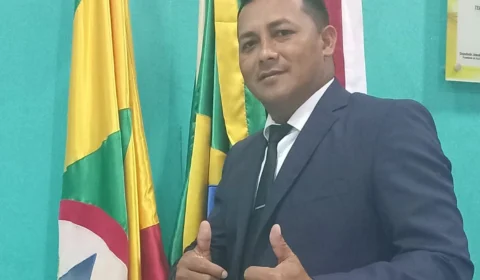 Prefeito interino de Alvarães, Valdinei Souza autoriza R$ 8 mil em diárias para assessor