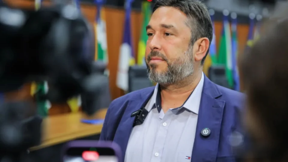 Prefeitura de Pacaraima vai pagar abono do Fundeb de até R$ 2,9 mil até sexta-feira (31)