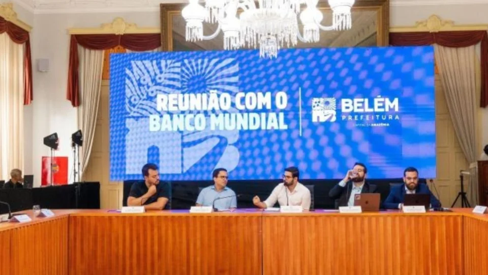 Representantes do Banco Mundial reúnem com prefeito de Belém sobre investimentos pós COP 30
