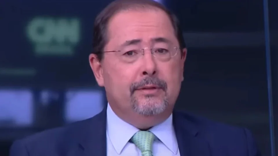 Novo advogado de Jair Bolsonaro aponta viés na atuação da PF