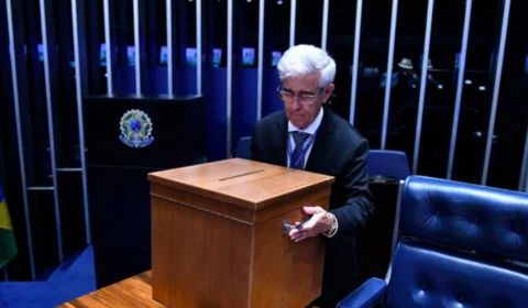 Senado irá eleger seu novo presidente em 1° de fevereiro
