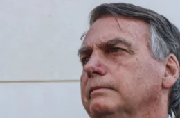 PGR se opõe à devolução do passaporte para Jair Bolsonaro