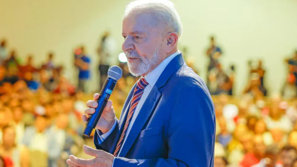 Lula enviará embaixadora à posse de Maduro