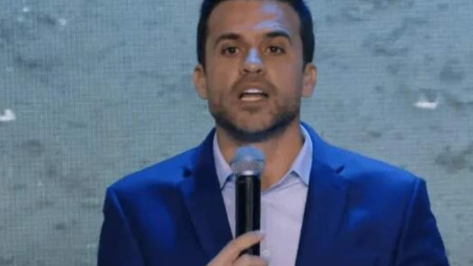 Justiça Eleitoral torna Marçal inelegível por 8 anos