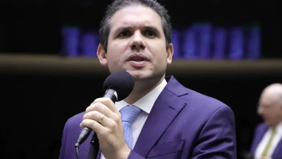 Hugo Motta quer aumentar número de deputados; Roraima não sofreria alterações