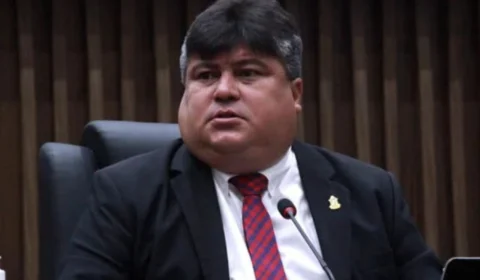 David Reis acumula R$ 5 milhões em contratos sem licitação em menos de 2 meses