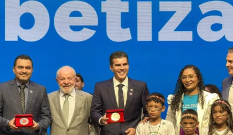 Governo de Helder Barbalho recebe Selo Ouro no Prêmio Nacional de Alfabetização