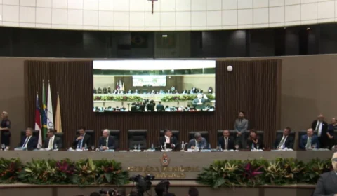 Evento de David Almeida na Câmara expõe rivalidade com governador Wilson Lima