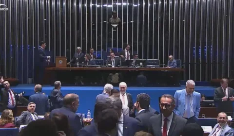 Senado inicia disputa pela presidência com Alcolumbre liderando expectativas