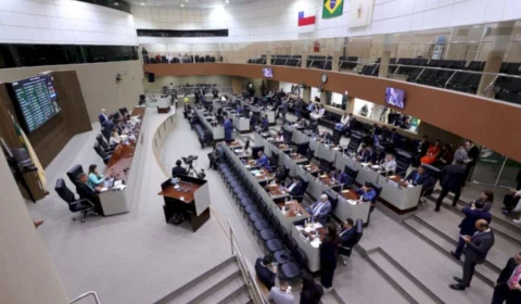 Pesquisa: 49,1% dos manauaras reprovam atuação dos vereadores da CMM