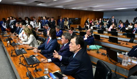 Eduardo Braga é escolhido relator do segundo texto da reforma tributária