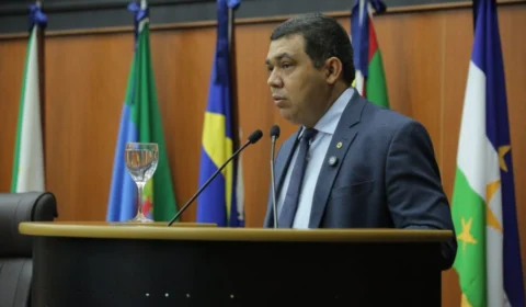 Exoneração de Cecília Lorenzon da Saúde é ‘vitória’, mas crise persiste, diz presidente da ALE-RR