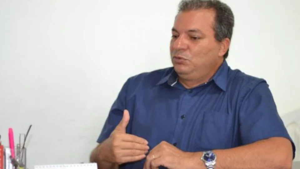 Julgamento de Ivon Rates, prefeito de Envira pelo TRE-AM ainda não tem conclusão