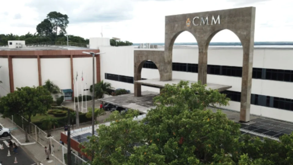 CMM aprova doação de imóvel de 2 mil m² ao Conselho Regional de Medicina do Amazonas