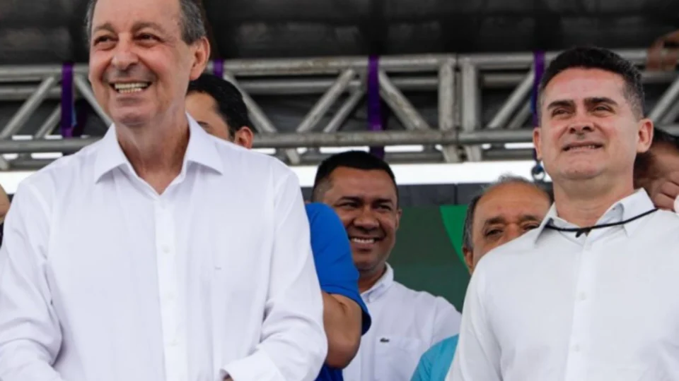 “Eu, Eduardo e Omar, estaremos juntos em 2026”, afirma prefeito de Manaus, David Almeida