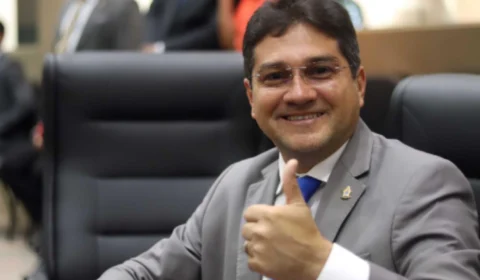 Com David Almeida, Renato Jr. e David Reis ausentes, Jander Lobato assume Prefeitura