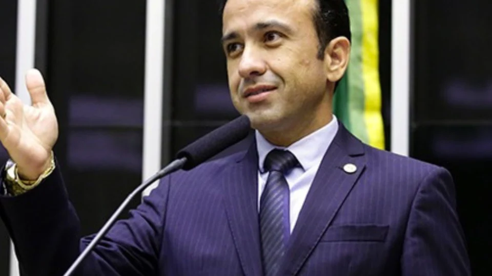 Deputado federal vai enviar R$ 10 milhões para Prefeitura de Belém investir em Saúde e Juventude