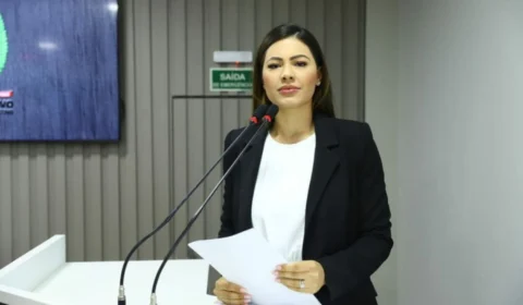 Brena Dianná pode assumir vaga na ALEAM após reestruturação no governo Wilson Lima