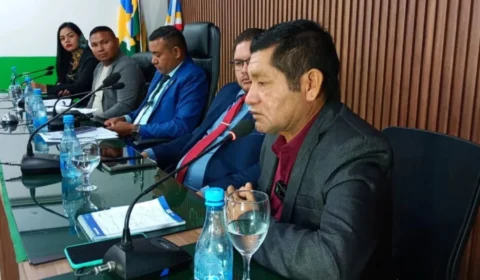 Em reabertura da Câmara, prefeito promete conversa com Lula para destravar recursos para Uiramutã