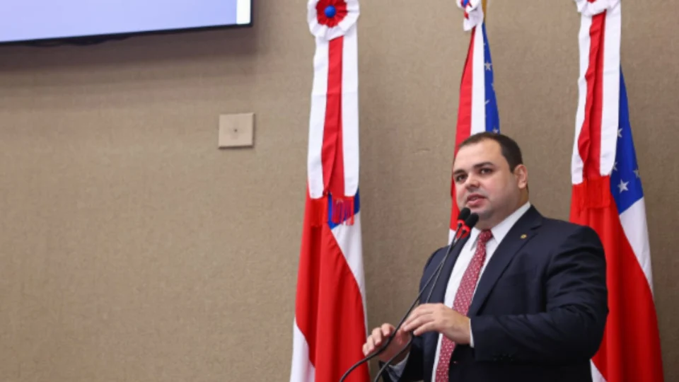 Roberto Cidade rebate falas de David Almeida e defende emendas para Manaus e interior do AM
