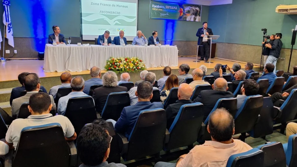 Zona Franca de Manaus e Suframa recebem homenagem da Fecomércio-AM