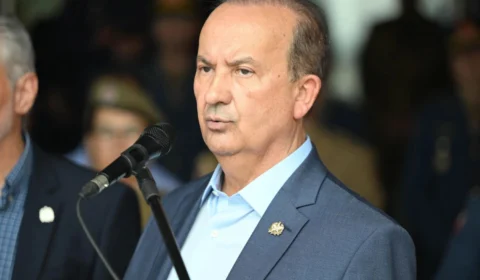 Em Santa Catarina, governo cria o abril amarelo para combater o abril vermelho do MST