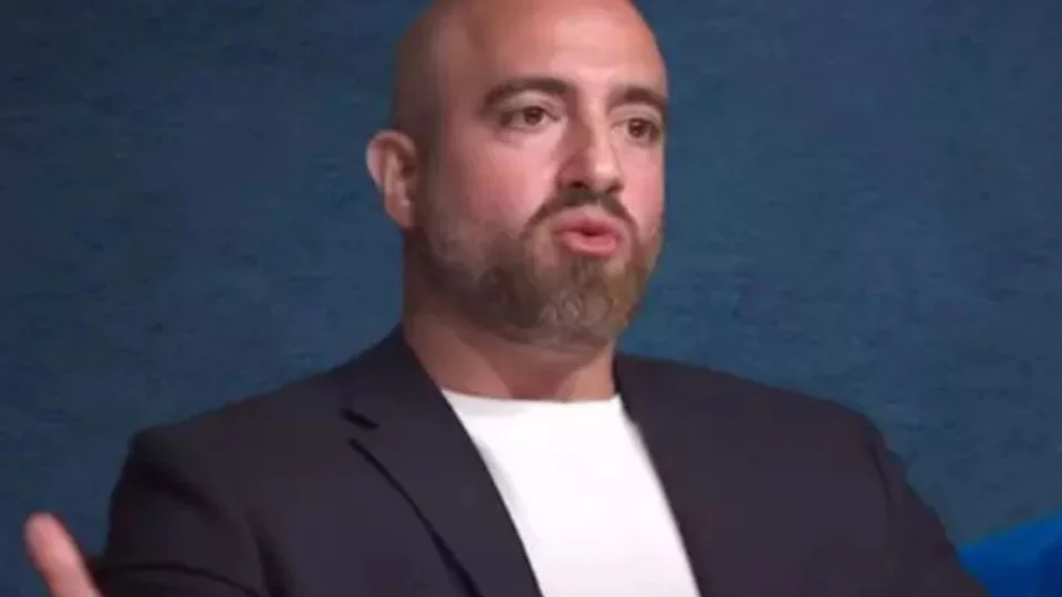 EUA interferiram na eleição para derrotar Bolsonaro, denuncia americano