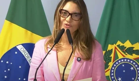 Governo paga R$24 mil em diárias para assessores em tour de Janja por Roma