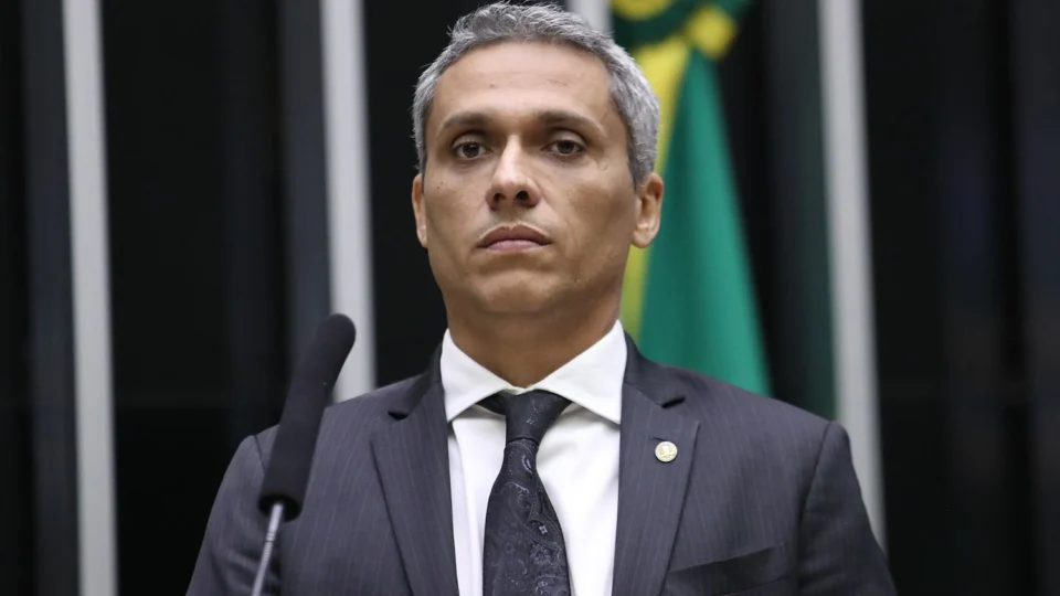 Oposição articula CPI do dinheiroduto da Usaid para esquerda