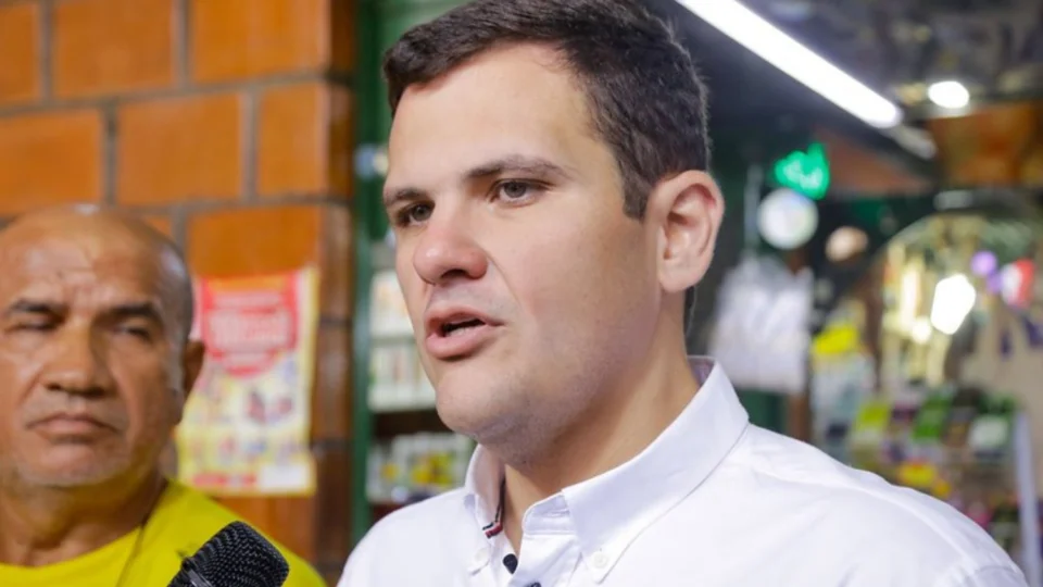 Vice-prefeito Renato Júnior acumula 49 investigações no MPAM E TCE-AM ligadas à Seminf