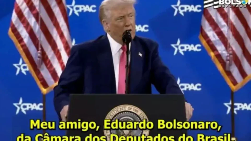Trump cumprimenta Bolsonaro em fórum conservador mundial