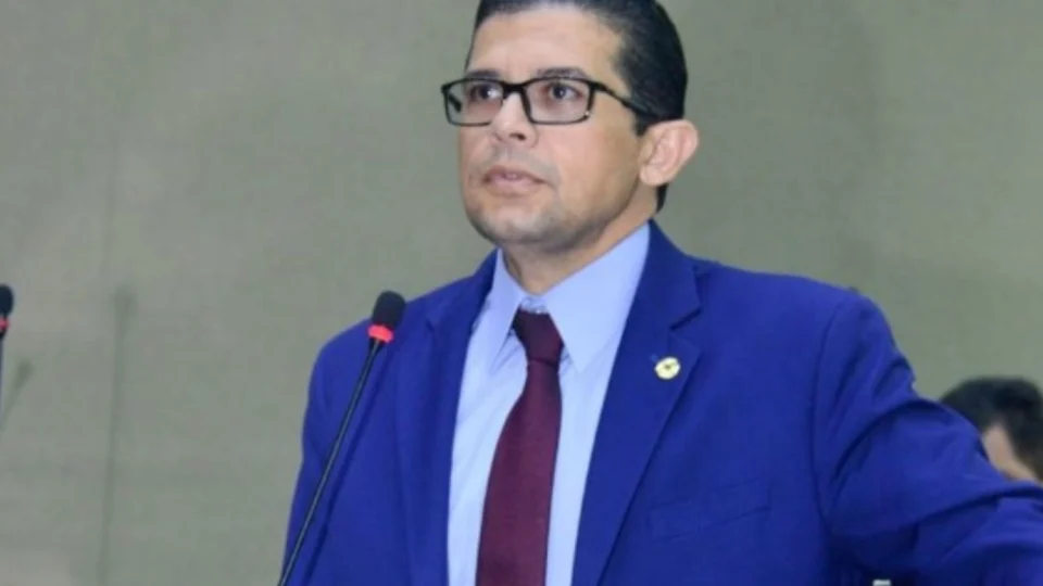 Deputado João Luiz culpa IBAMA por atraso na BR-319 e critica falta de ação federal