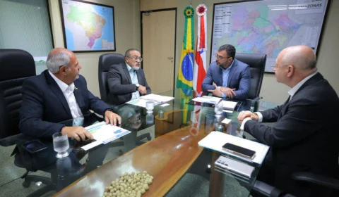 Wilson reúne com associação de crédito para oficializar adesão da Cosama ao Cadastro Positivo