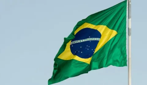 Brasil cai seis posições em ranking global de democracia